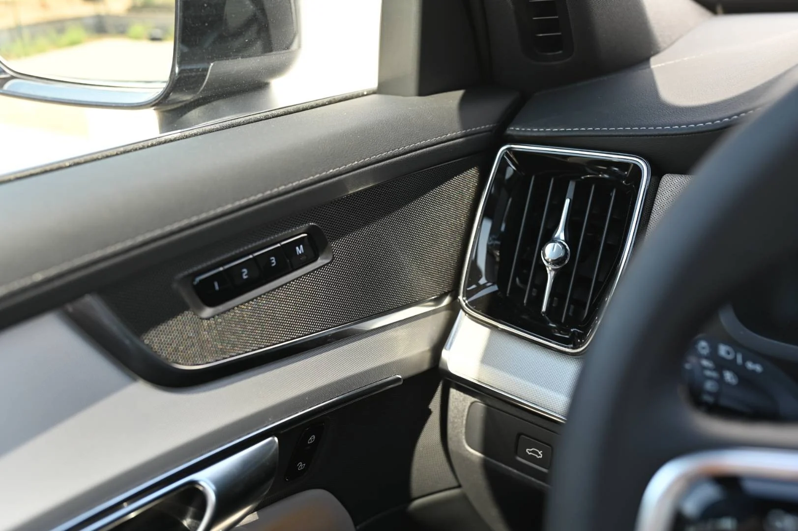 Volvo XC90 B5 (P) AWD AT8 CORE | Begam Trnava