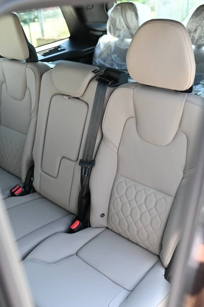 Volvo XC90 B5 (P) AWD AT8 CORE | Begam Trnava