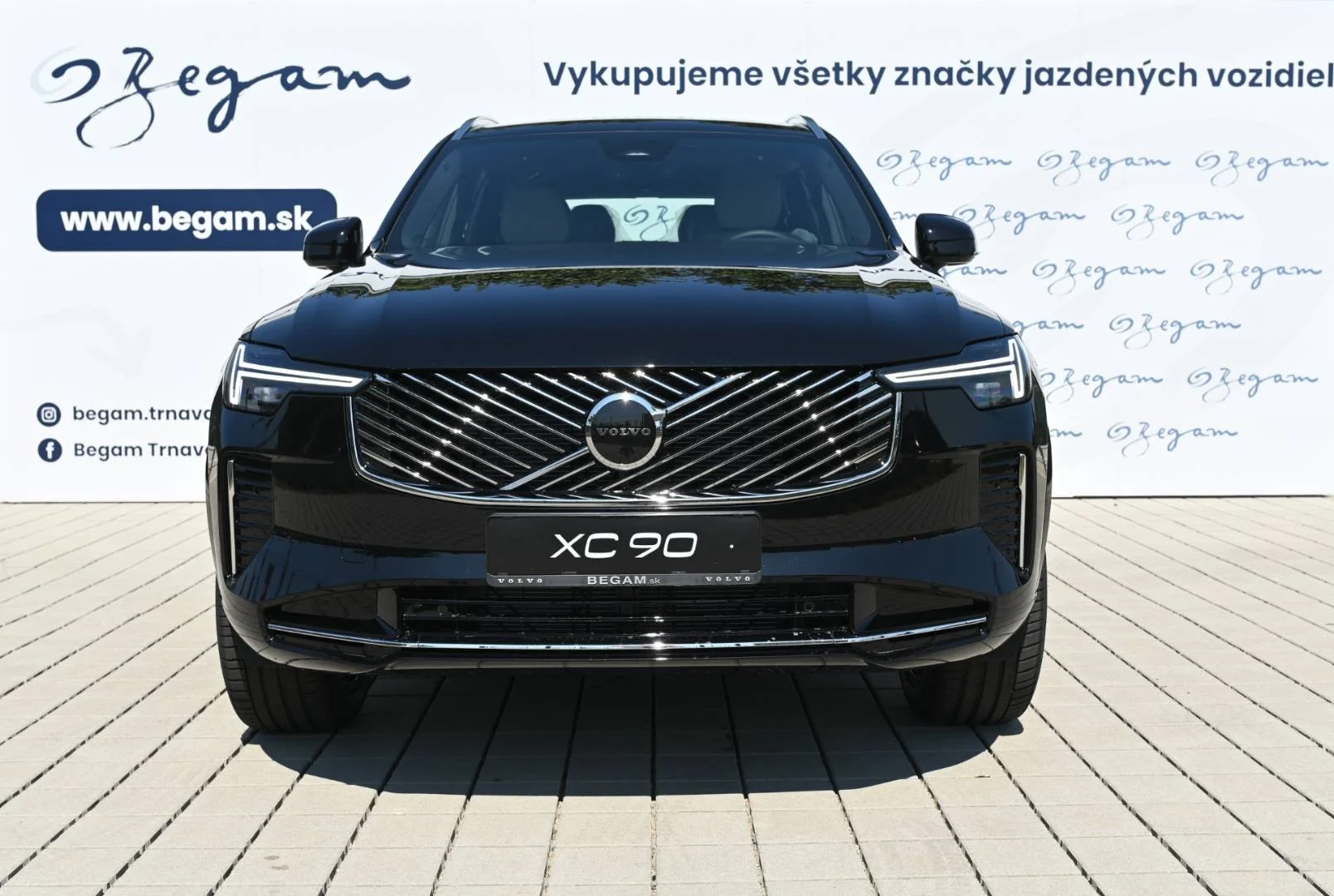 Volvo XC90 B5 (P) AWD AT8 CORE | Begam Trnava
