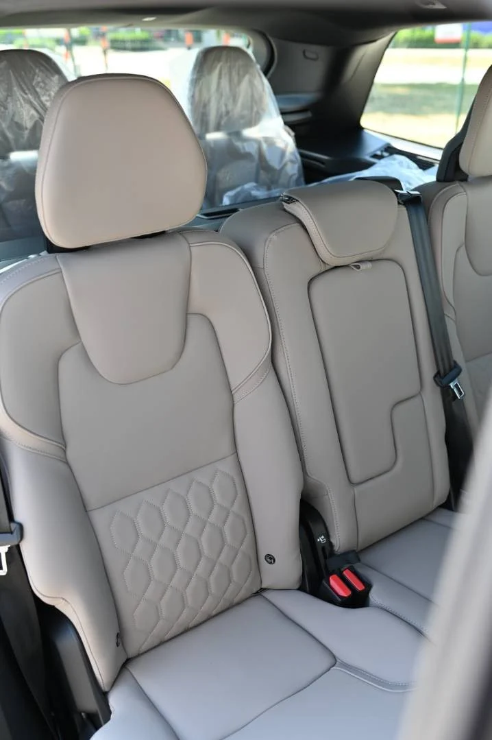 Volvo XC90 B5 (P) AWD AT8 CORE | Begam Trnava