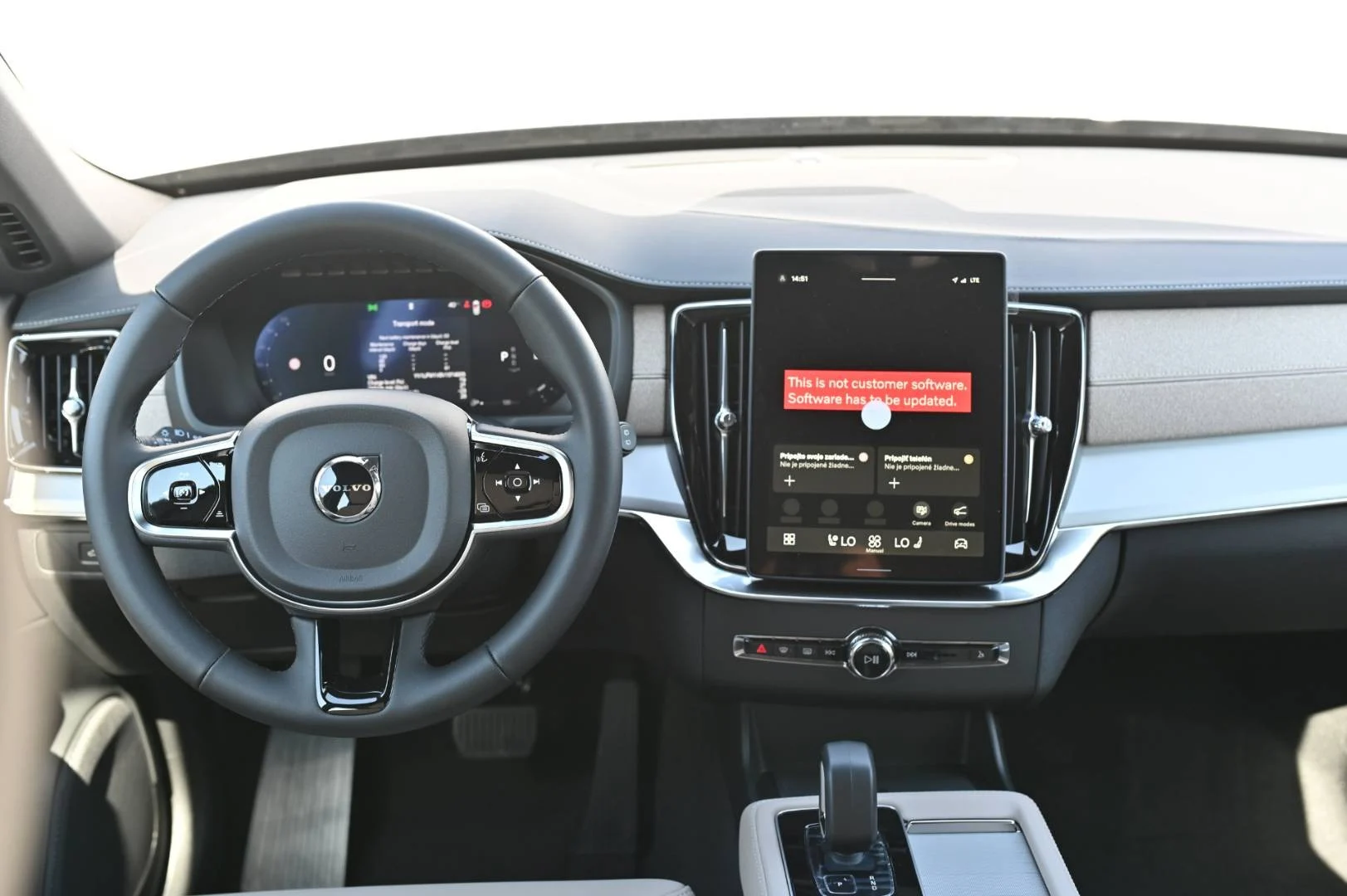 Volvo XC90 B5 (P) AWD AT8 CORE | Begam Trnava