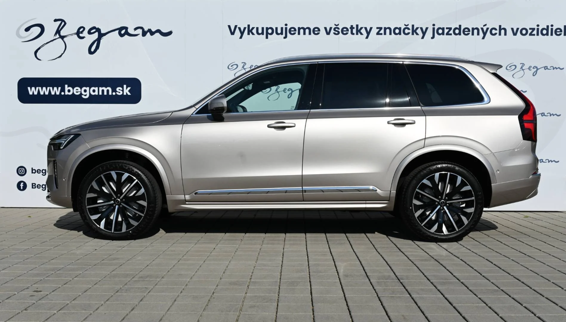 Volvo XC90 B5 (P) PLUS BRIGHT 7S AWD | Begam Trnava