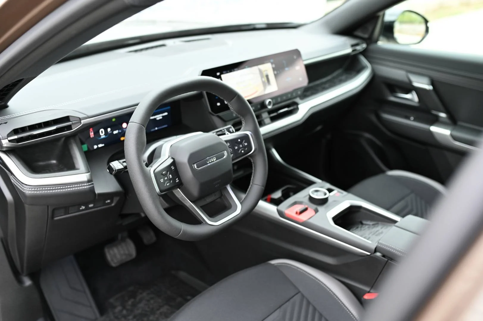 Jeep Compass 1.2T e-Hybrid FIRST EDITION 145K 6-EDCT | Begam Trnava