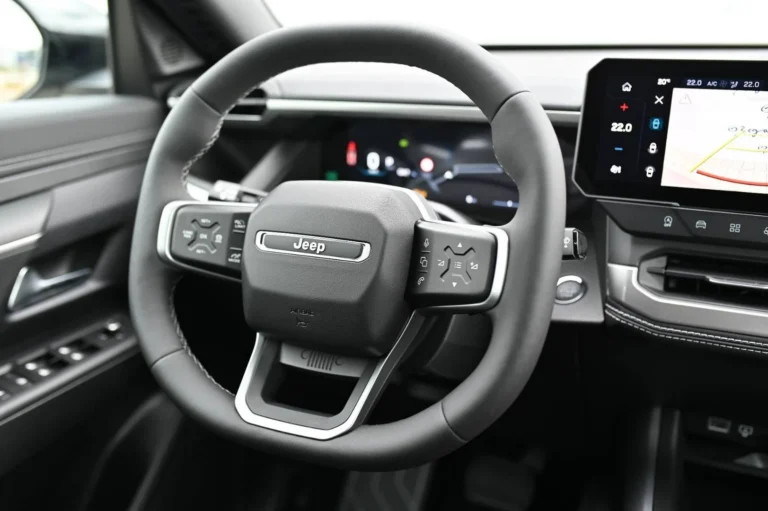 Jeep Compass 1.2T e-Hybrid FIRST EDITION 145K 6-EDCT | Begam Trnava