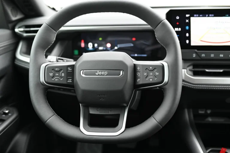 Jeep Compass 1.2T e-Hybrid FIRST EDITION 145K 6-EDCT | Begam Trnava