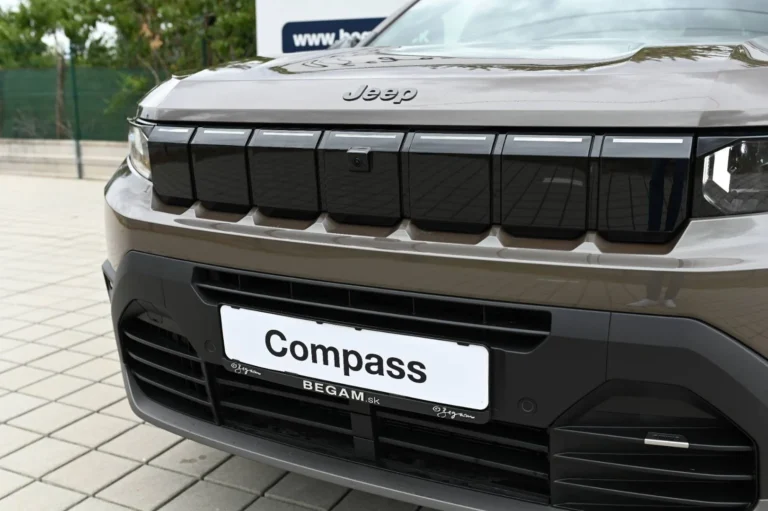 Jeep Compass 1.2T e-Hybrid FIRST EDITION 145K 6-EDCT | Begam Trnava