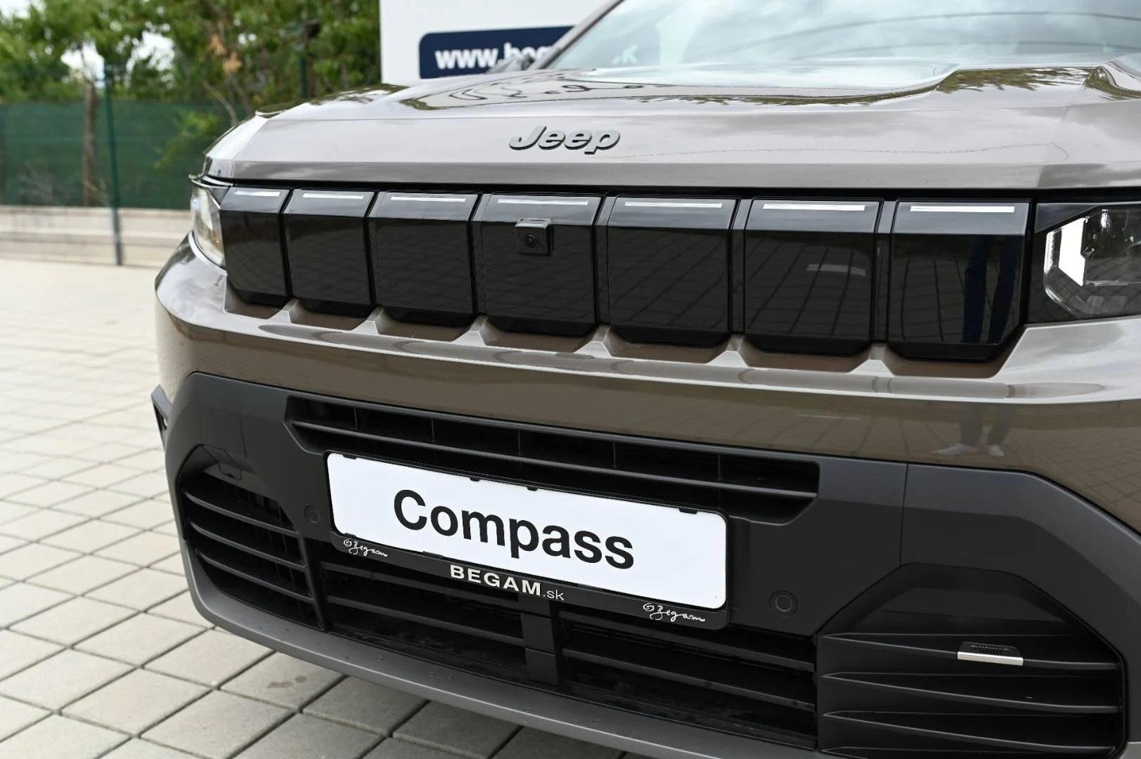 Jeep Compass 1.2T e-Hybrid FIRST EDITION 145K 6-EDCT | Begam Trnava