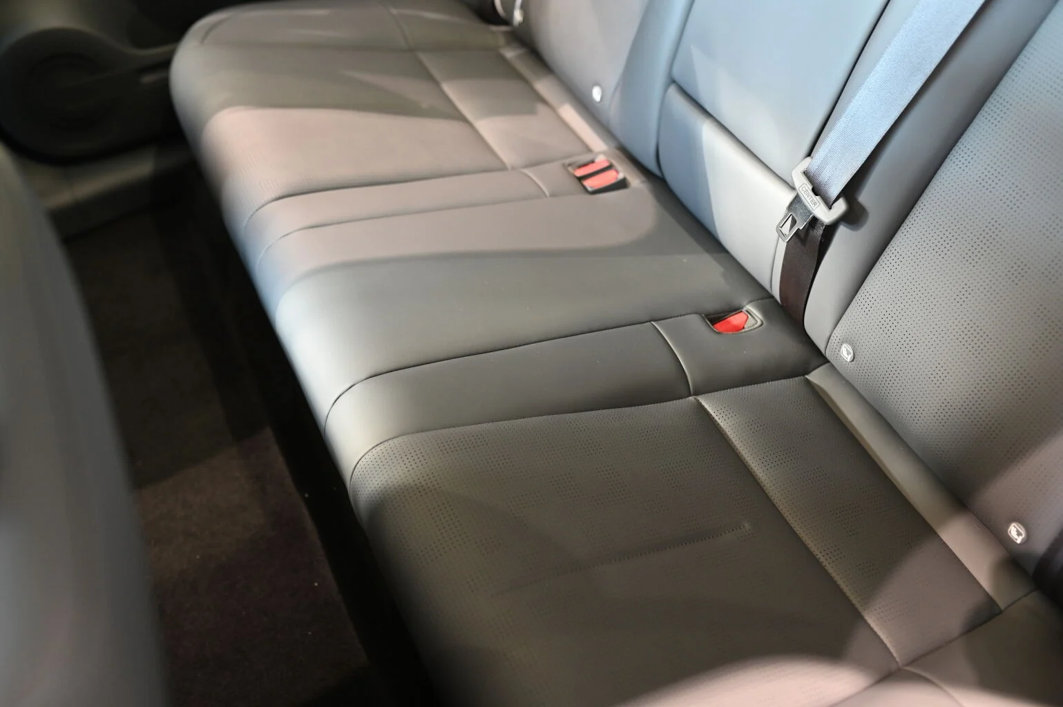 Leapmotor B05 Design Max 217k 67,1 kWh | Begam Trnava