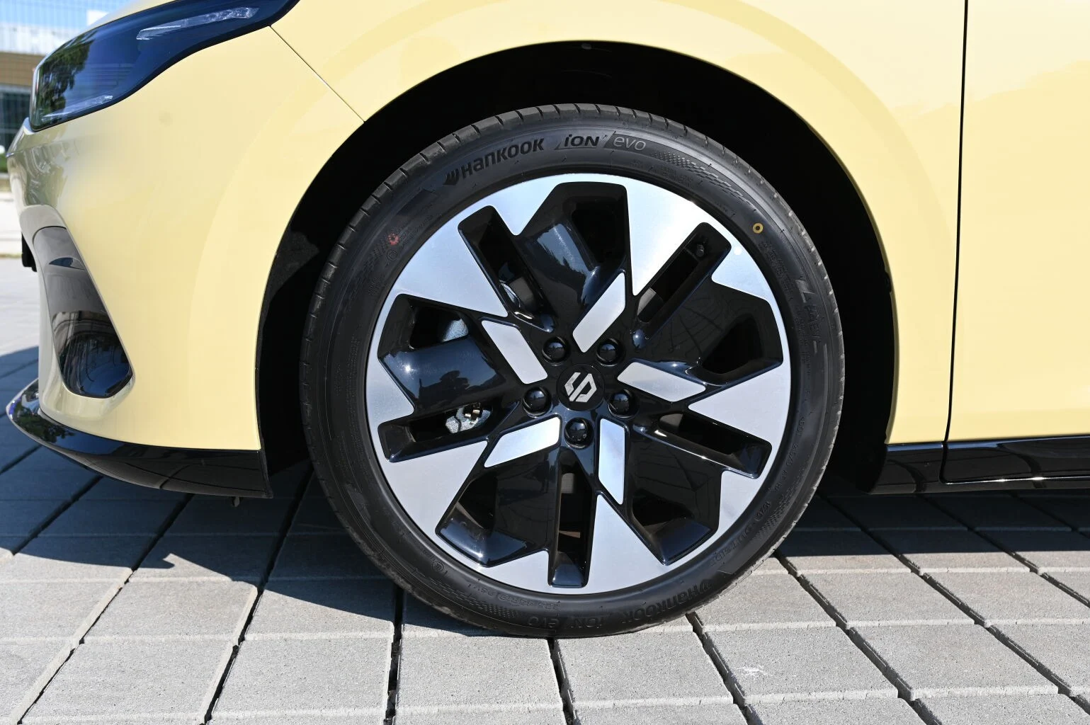 Leapmotor B05 Design Max 217k 67,1 kWh | Begam Trnava