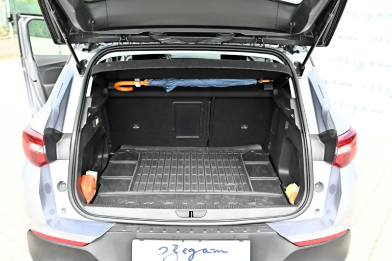 Opel Grandland X 1.2 TURBO S&S Selection A/T8 | Begam Trnava