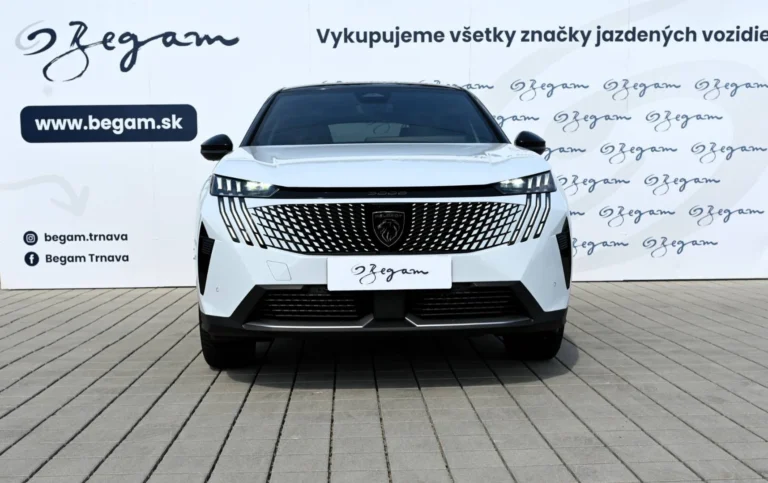 Peugeot 3008 GT eDCS6 | Begam Trnava