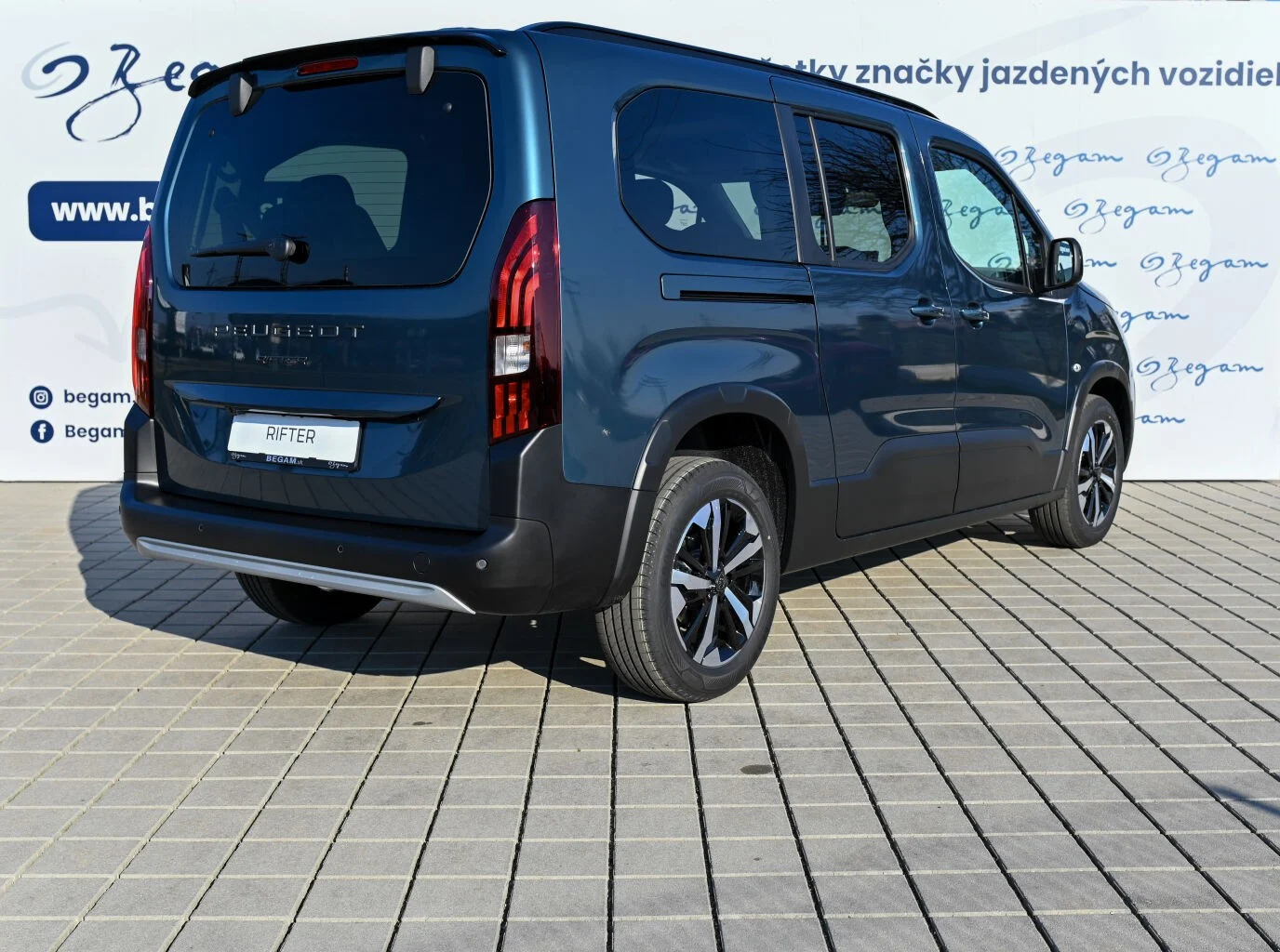 Peugeot Rifter LONG GT  BlueHDi 130k EAT8 | Begam Trnava