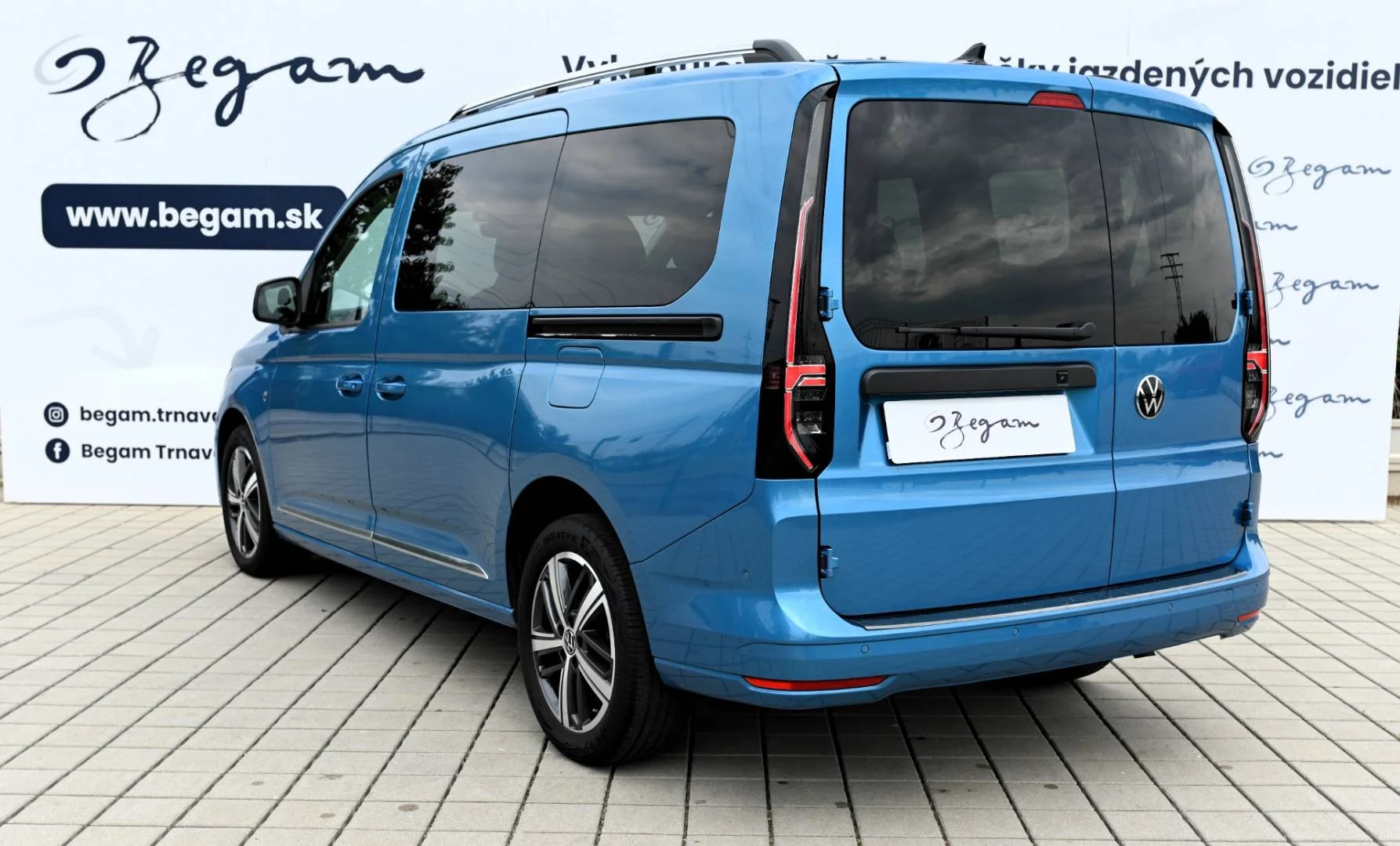 Volkswagen Caddy Maxi 2.0 TDI SCR Style DSG | Begam Trnava