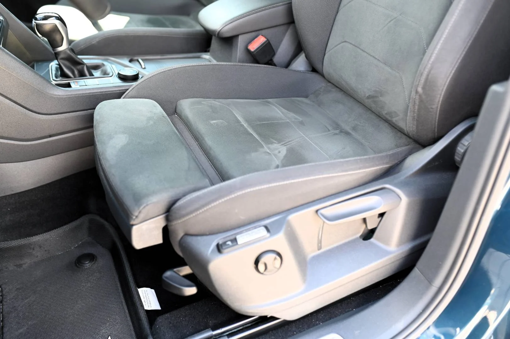 Volkswagen Tiguan 2.0 TDI EVO Elegance 4Motion DSG | Begam Trnava