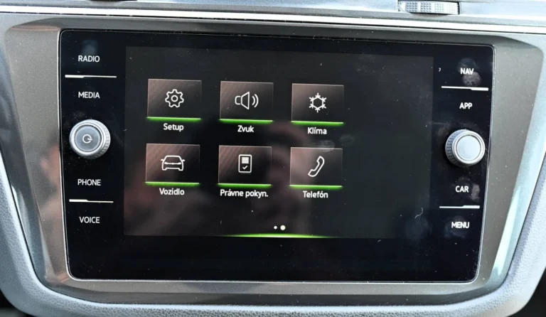 Volkswagen Tiguan 2.0 TDI EVO Elegance 4Motion DSG | Begam Trnava