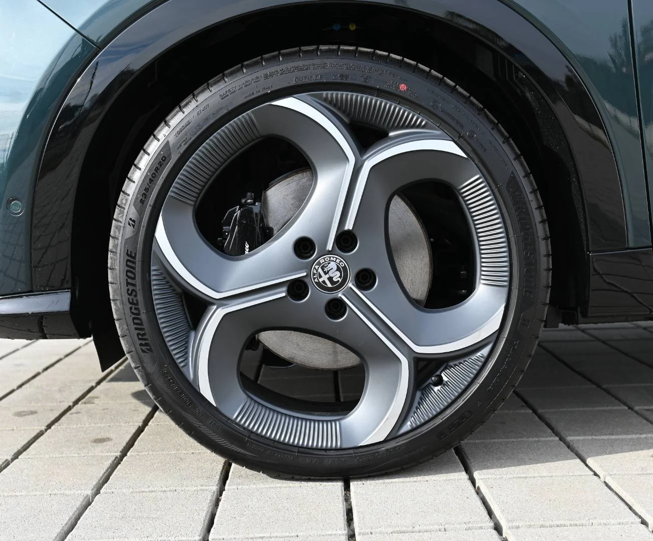 Alfa Romeo Tonale SPORT SPECIALE 1.5T IBRIDA DCT7 | Begam Trnava