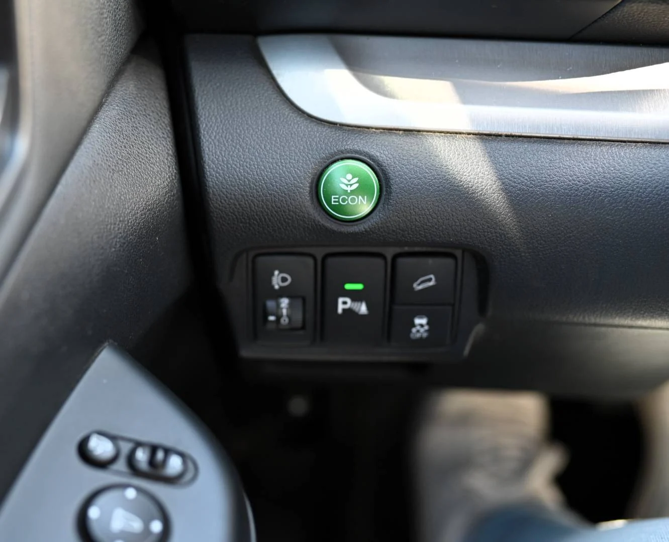 Honda CR-V 2.2 i-DTEC Comfort 4WD A/T | Begam Trnava