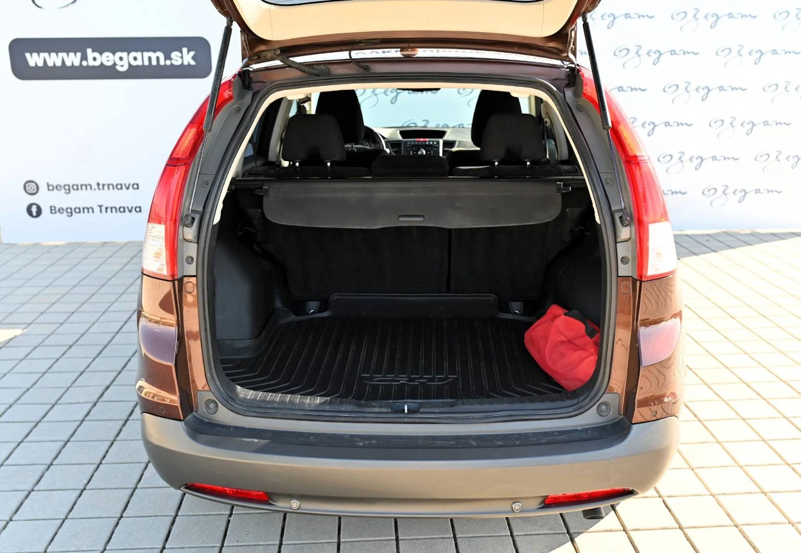 Honda CR-V 2.2 i-DTEC Comfort 4WD A/T | Begam Trnava