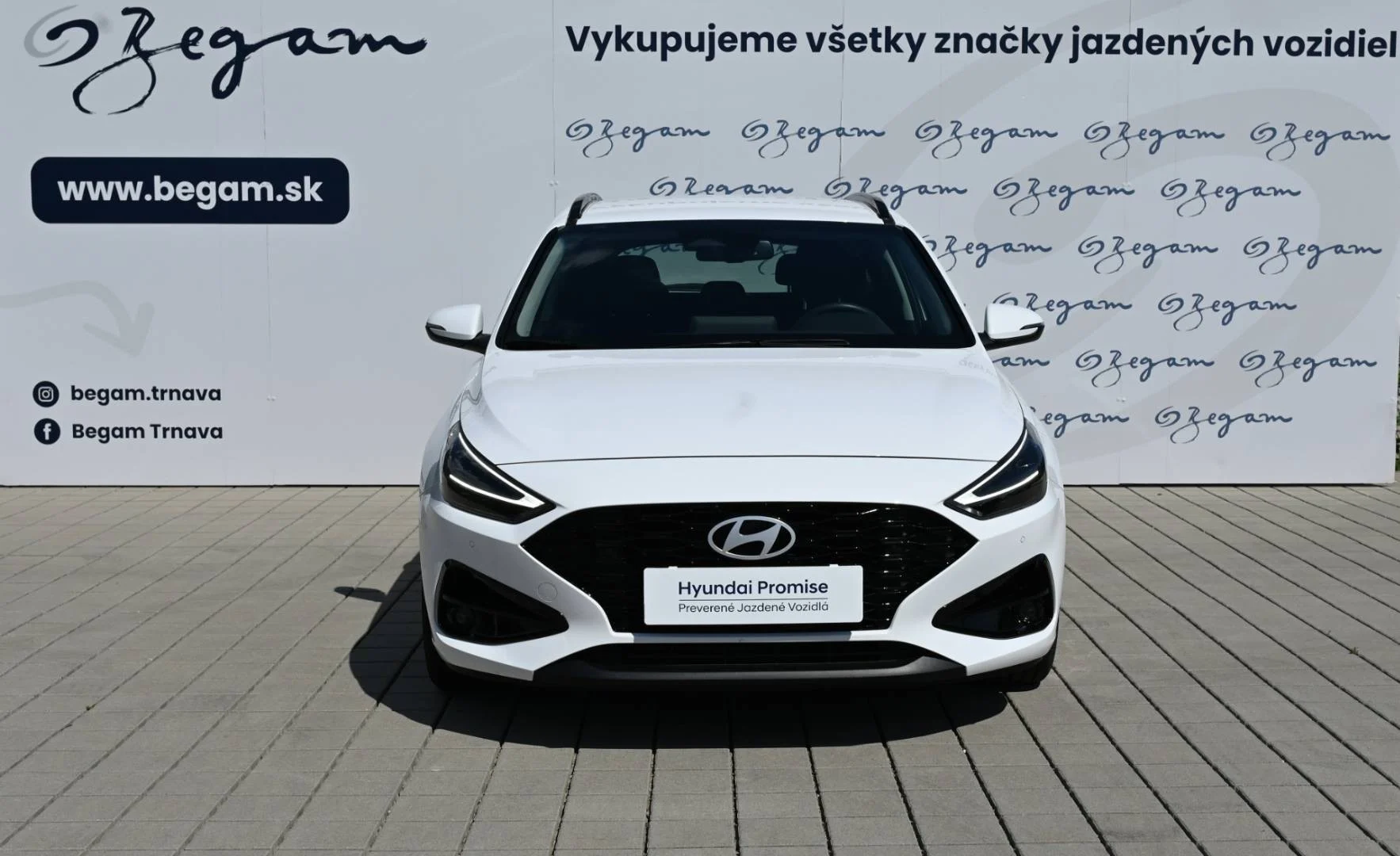 Hyundai i30 CW 1.5T-GDi MHEV, 6MT, FAMILY, MY25, 103kW | Begam Trnava