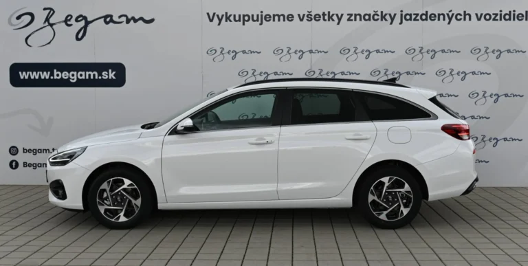 Hyundai i30 CW 1.6 T-GDi FAMILY 7DCT MY26 | Begam Trnava