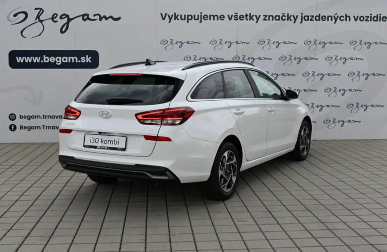 Hyundai i30 CW 1.6 T-GDi FAMILY 7DCT MY26 | Begam Trnava