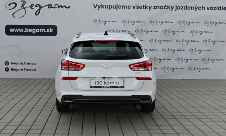 Hyundai i30 CW 1.6 T-GDi FAMILY 7DCT MY26 | Begam Trnava