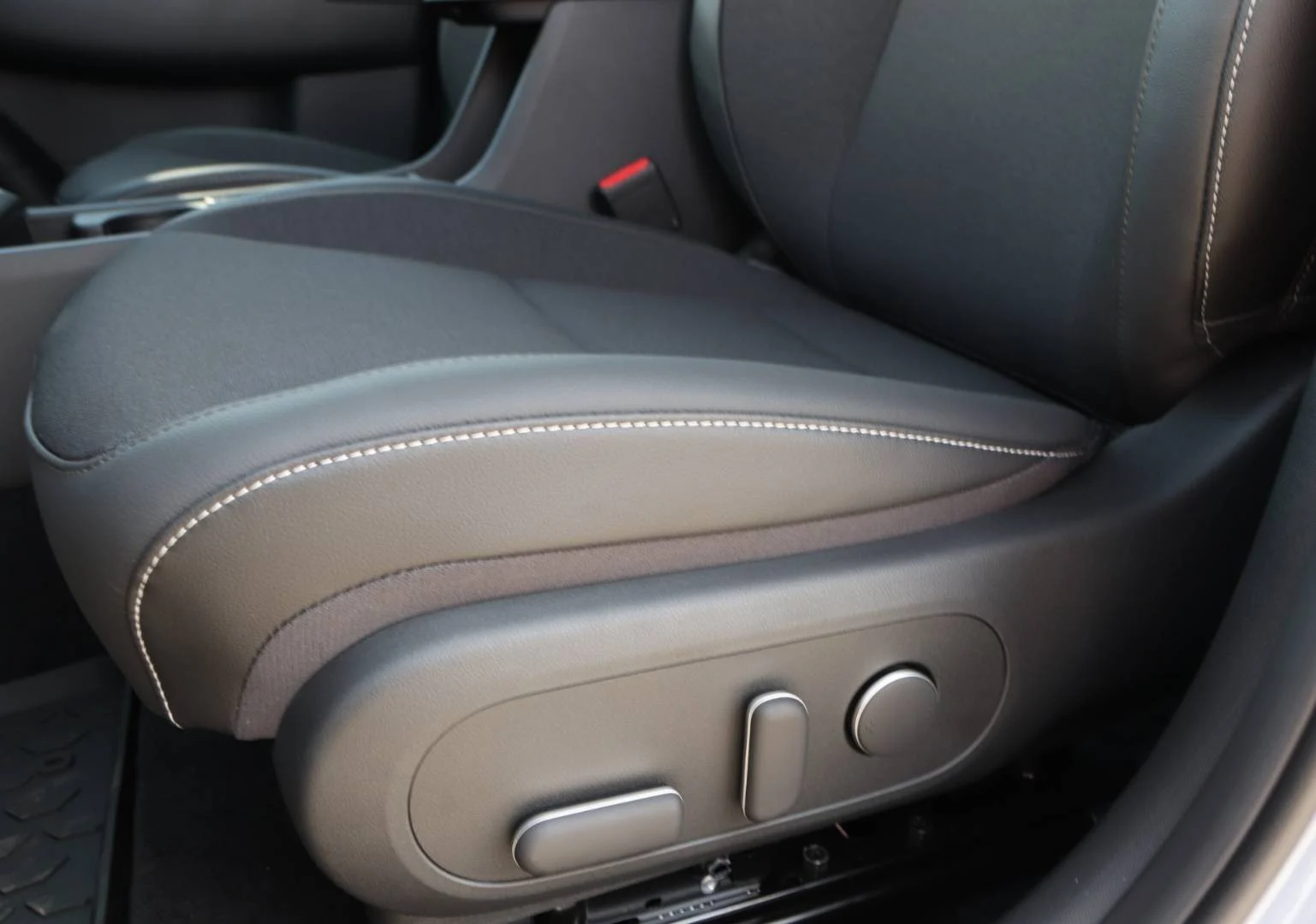 Hyundai Kona 1.6 T-GDi Style A/T | Begam Trnava