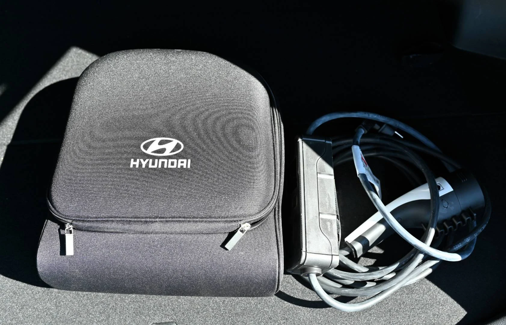 Hyundai Santa Fe 1.6 T-GDi HEV Premium 4x4 A/T | Begam Trnava