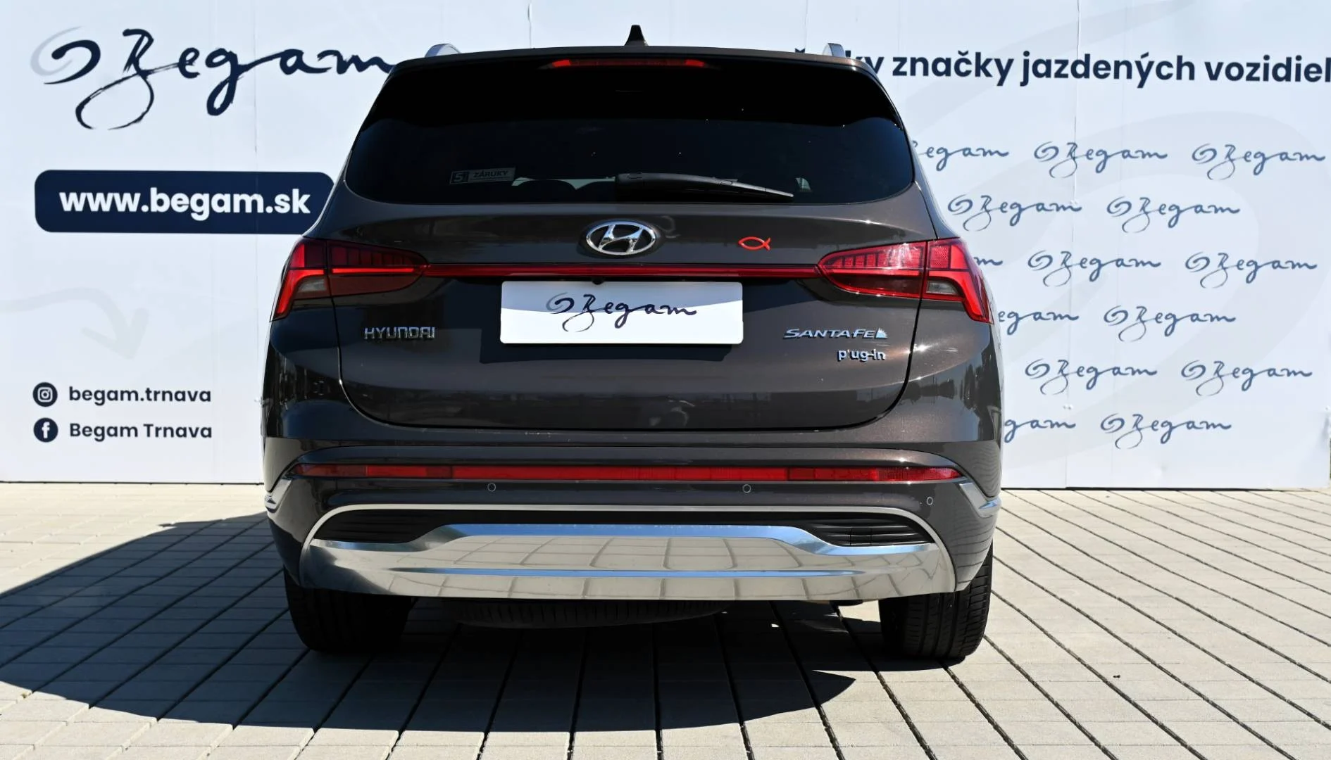 Hyundai Santa Fe 1.6 T-GDi HEV Premium 4x4 A/T | Begam Trnava