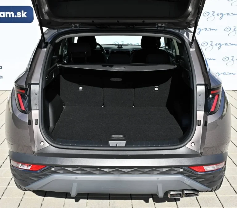 Hyundai Tucson 1.6 T-GDi Hybrid Style A/T | Begam Trnava