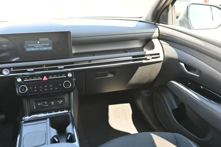 Hyundai Tucson HEV Black Line 1.6T-GDi, 176kW, 4x2, 6AT MY27 | Begam Trnava