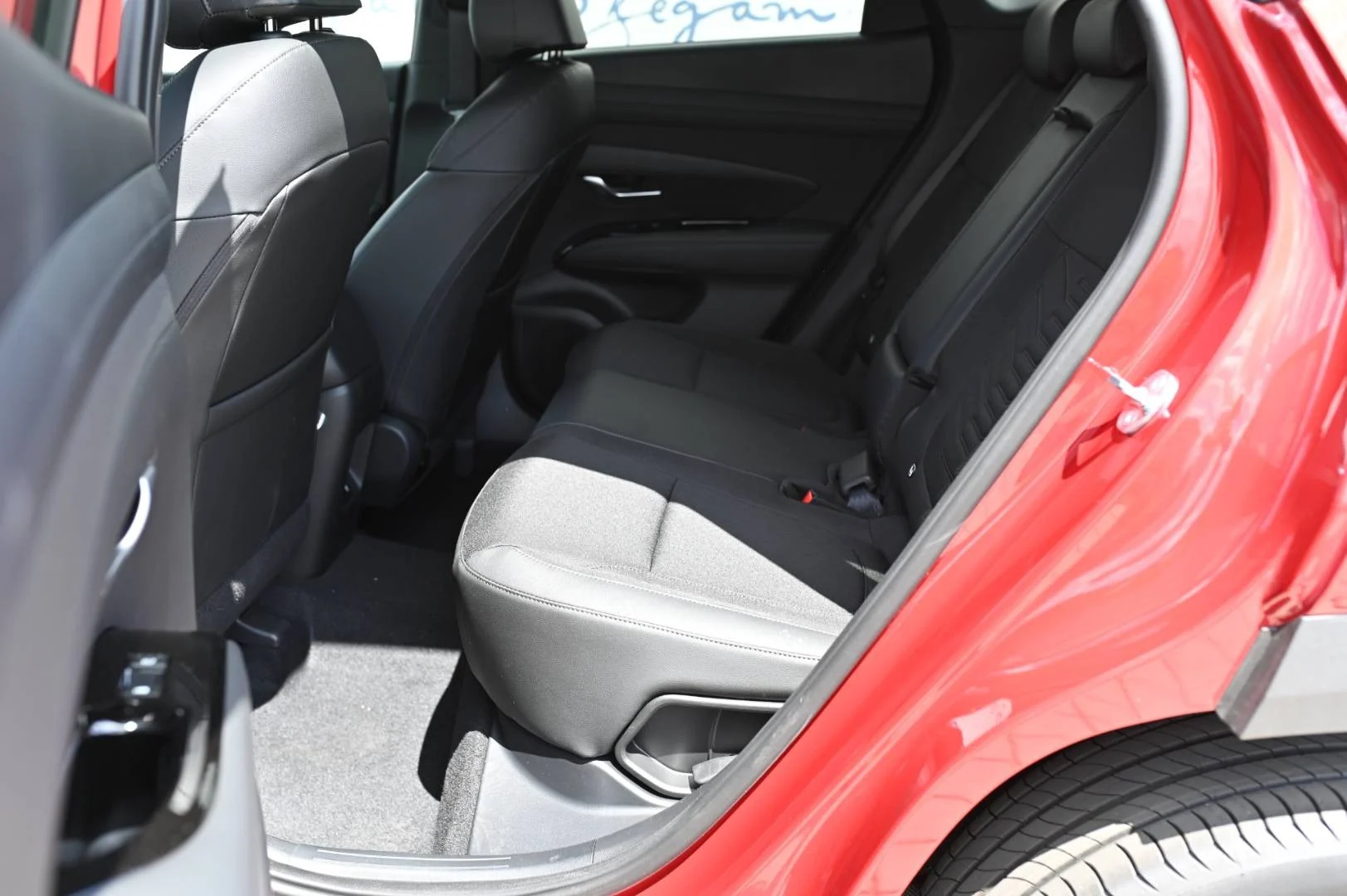 Hyundai Tucson HEV Black Line 1.6T-GDi, 176kW, 4x2, 6AT MY27 | Begam Trnava