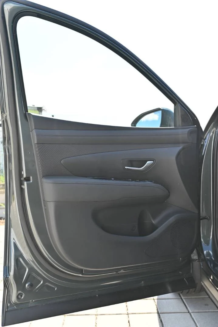 Hyundai Tucson HEV Black Line 1.6T-GDi, 176kW, 4x2, 6AT MY27 | Begam Trnava
