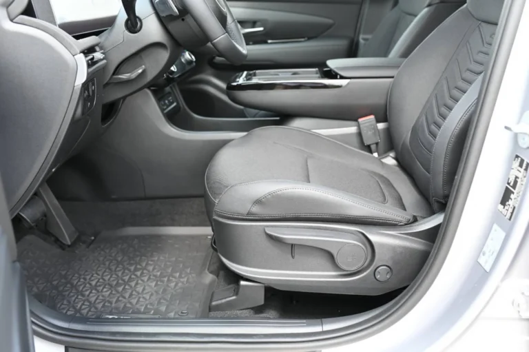 Hyundai Tucson HEV Black Line 1.6T-GDi, 176kW, 4x2, 6AT MY27 | Begam Trnava