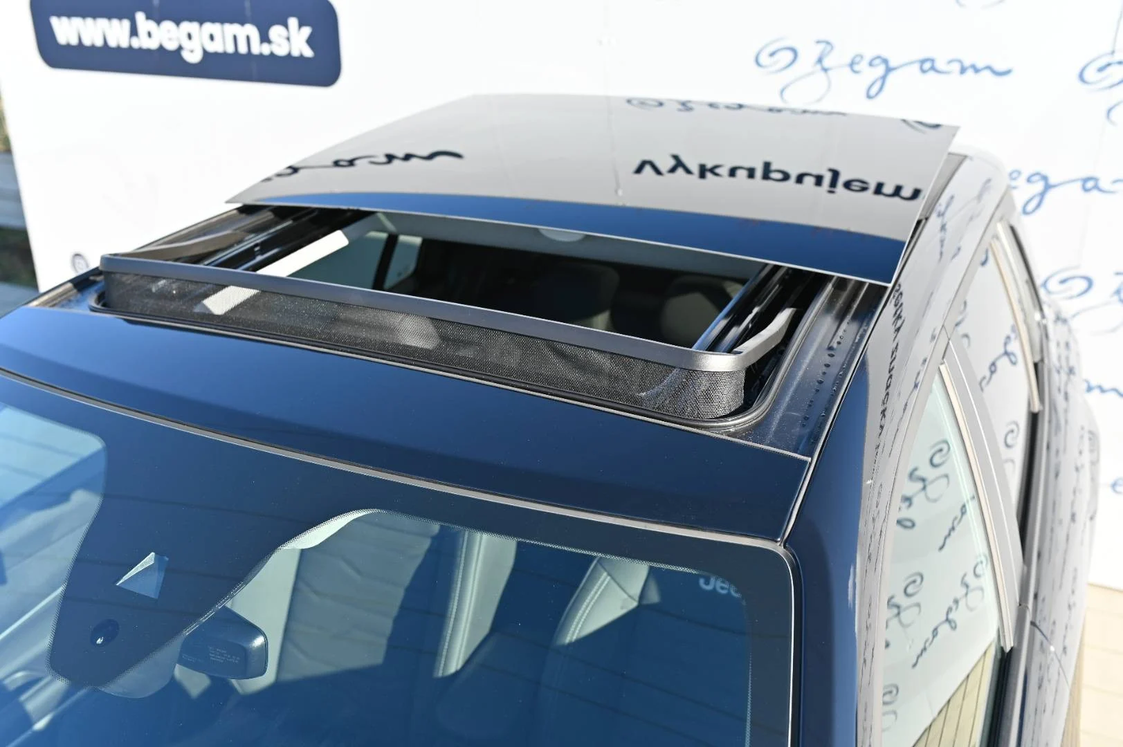 Jeep Avenger Elektro 54 kWh SUMMIT + | Begam Trnava