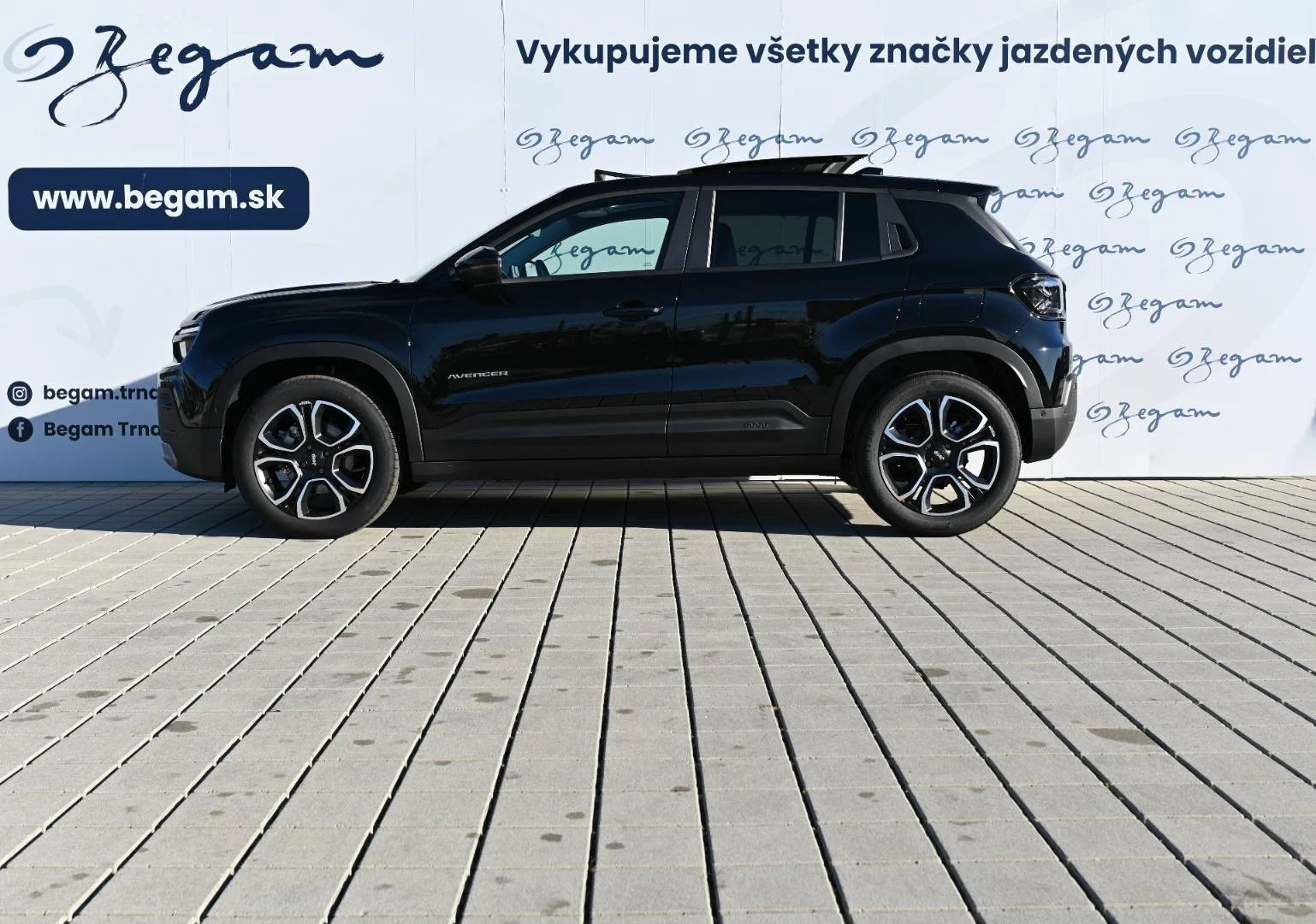 Jeep Avenger Elektro 54 kWh SUMMIT + | Begam Trnava