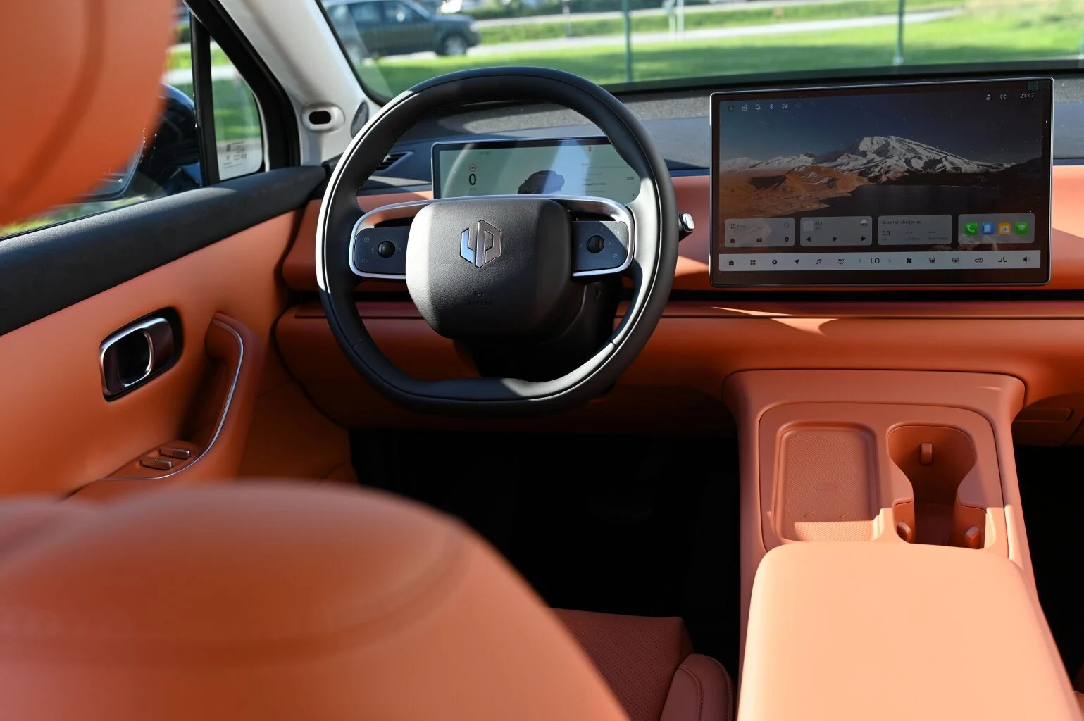 Leapmotor C10 Design 598k AWD 81,9 kWh (800V) | Begam Trnava