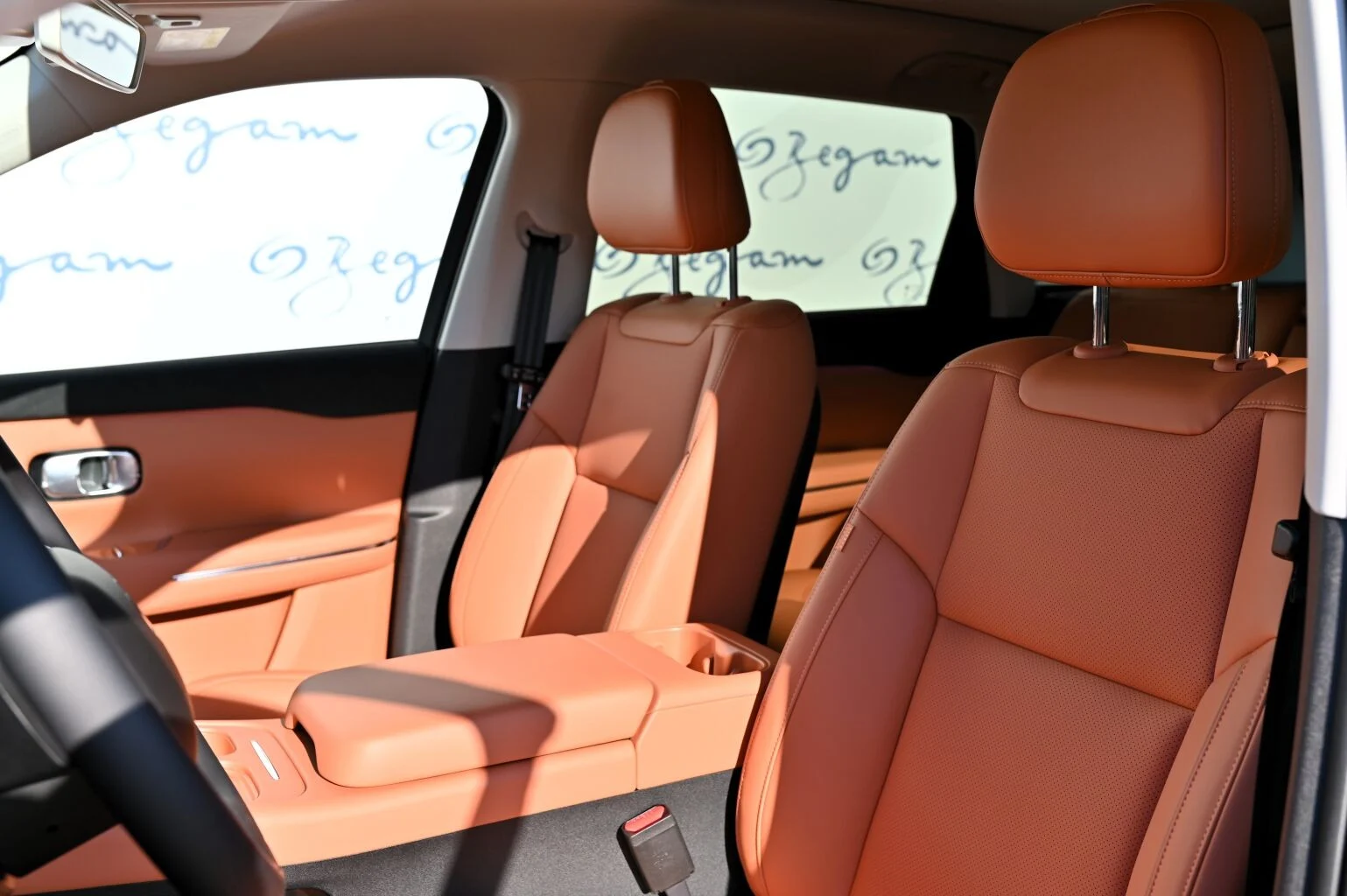 Leapmotor C10 Design 598k AWD 81,9 kWh (800V) | Begam Trnava