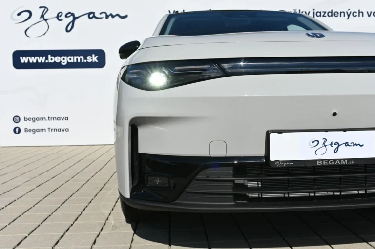 Leapmotor C10  Design 598k AWD 81,9 kWh (800V) | Begam Trnava