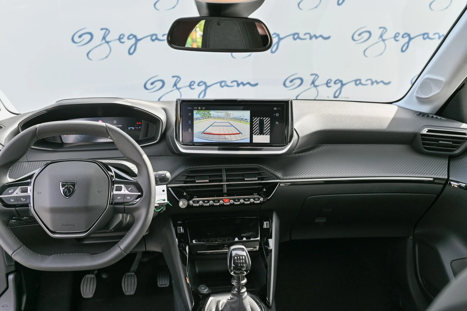 Peugeot 208 ALLURE  TURBO 100k BVM6 | Begam Trnava