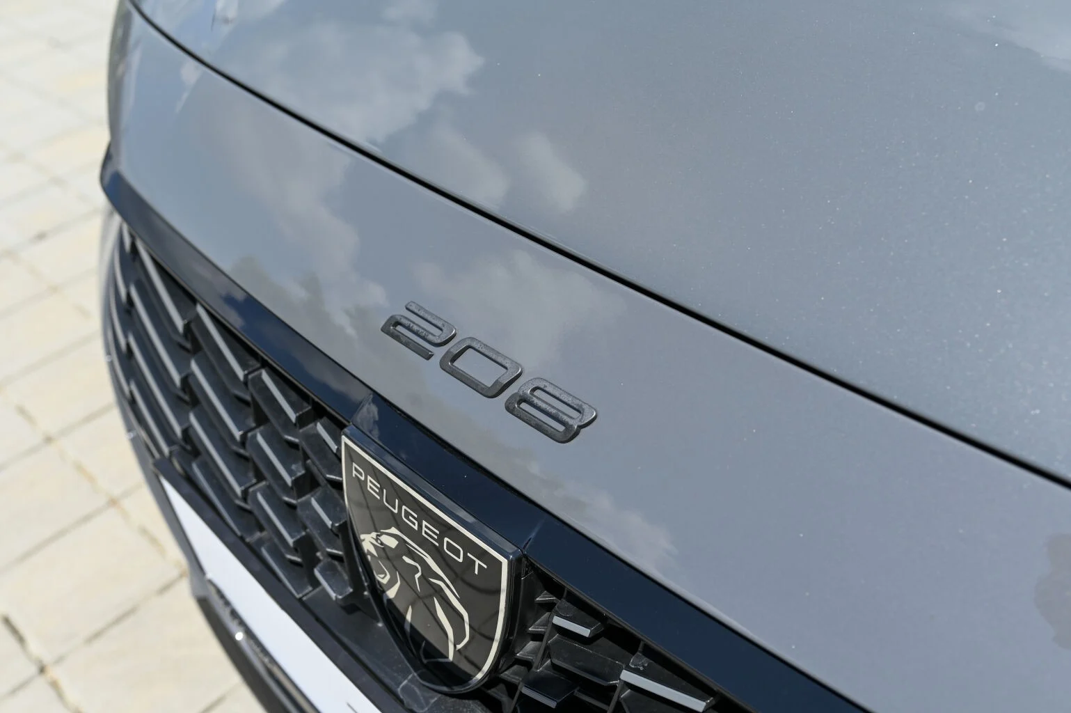 Peugeot 208 ALLURE  TURBO 100k BVM6 | Begam Trnava