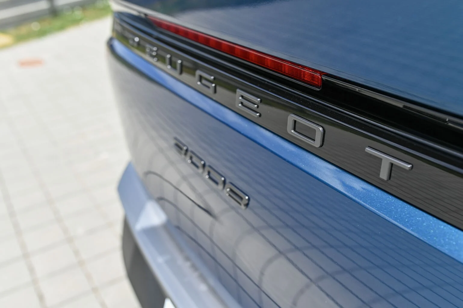Peugeot 3008 ALLURE Hybrid 145k e-DCS6 (MHEV) | Begam Trnava
