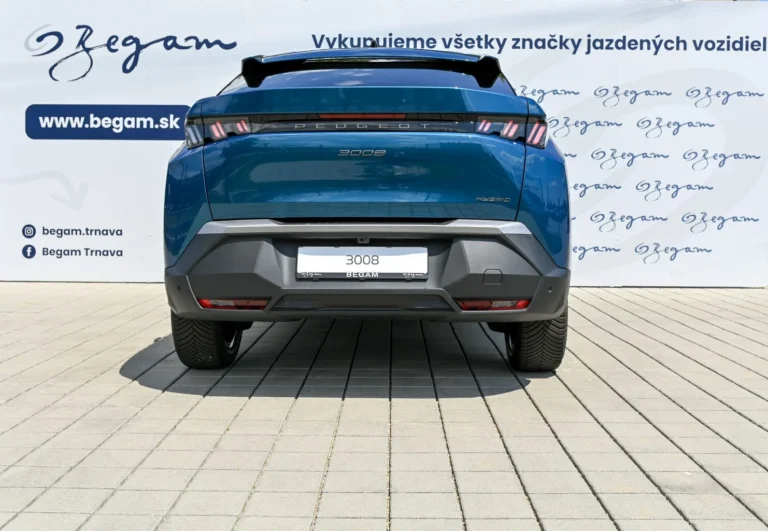 Peugeot 3008 ALLURE Hybrid 145k e-DCS6 (MHEV) | Begam Trnava