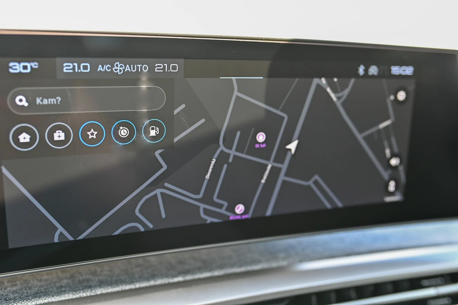 Peugeot 3008 NEW 3008 ALLURE Hybrid 145k e-DCS6 | Begam Trnava