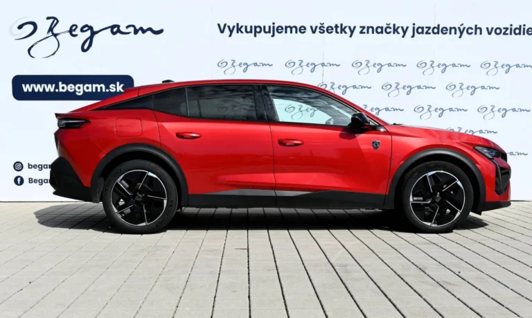 Peugeot 408 1.2 PureTech 130 GT EAT8 | Begam Trnava