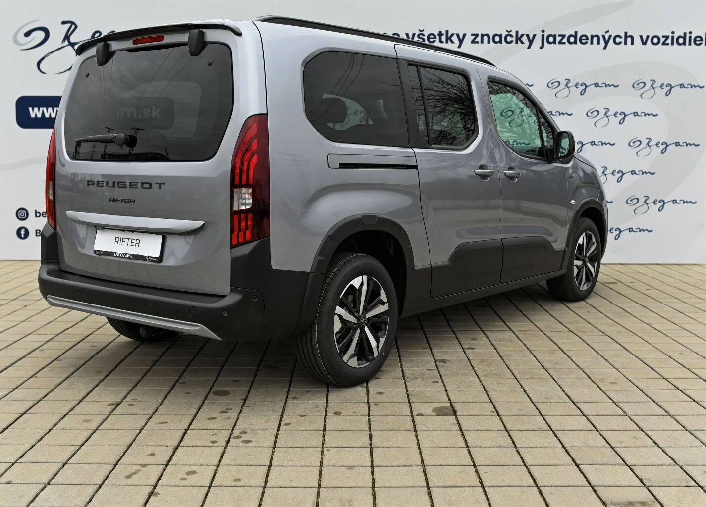 Peugeot Rifter LONG GT  BlueHDi 130k EAT8 | Begam Trnava