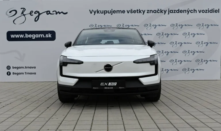 Volvo EX30 Single Motor LongRange ULTRA | Begam Trnava