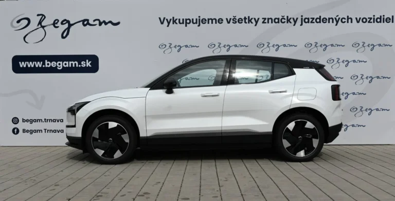 Volvo EX30 Single Motor LongRange ULTRA | Begam Trnava