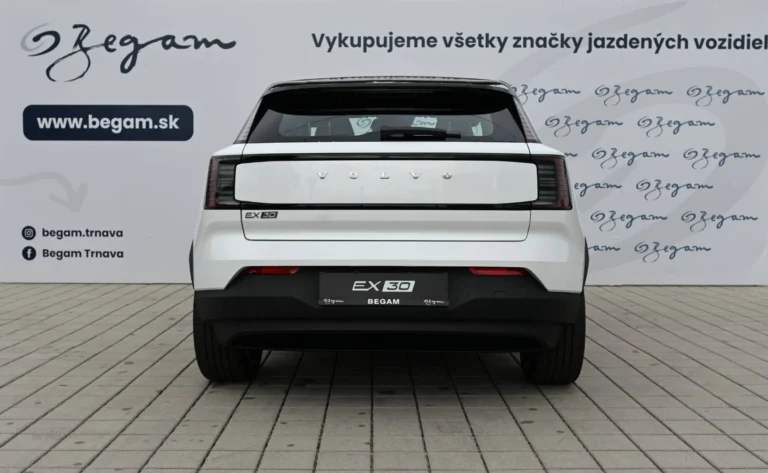 Volvo EX30 Single Motor LongRange ULTRA | Begam Trnava