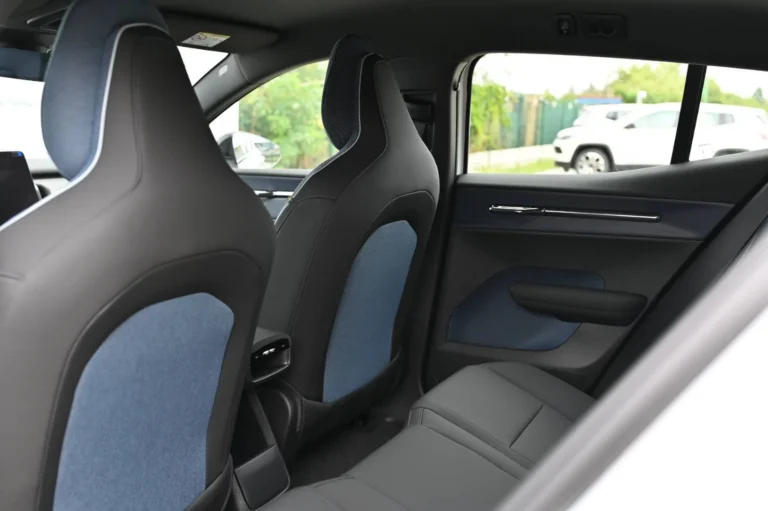 Volvo EX30 Twin Motor Performance ULTRA | Begam Trnava
